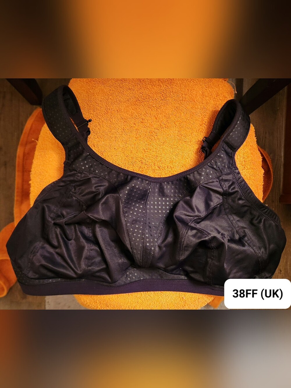 38FF (UK) Freya Active Dynamic Soft Cup Sports Bra Black Colorway